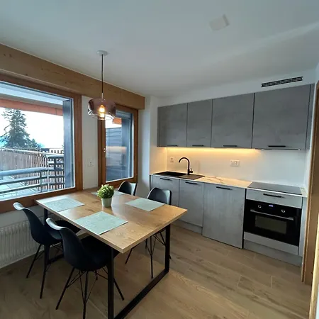 Apartment Moderne Et Cosy Avec Piscine Et Sauna Crans-Montana